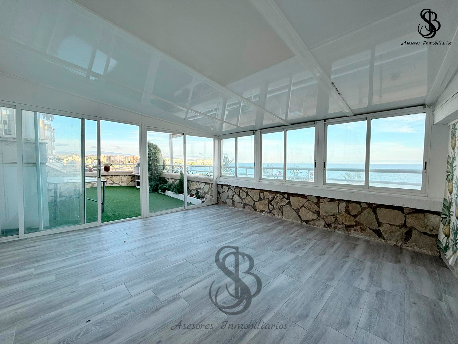 Piso en 1ª línea del mar Muchavista Ref. S-706