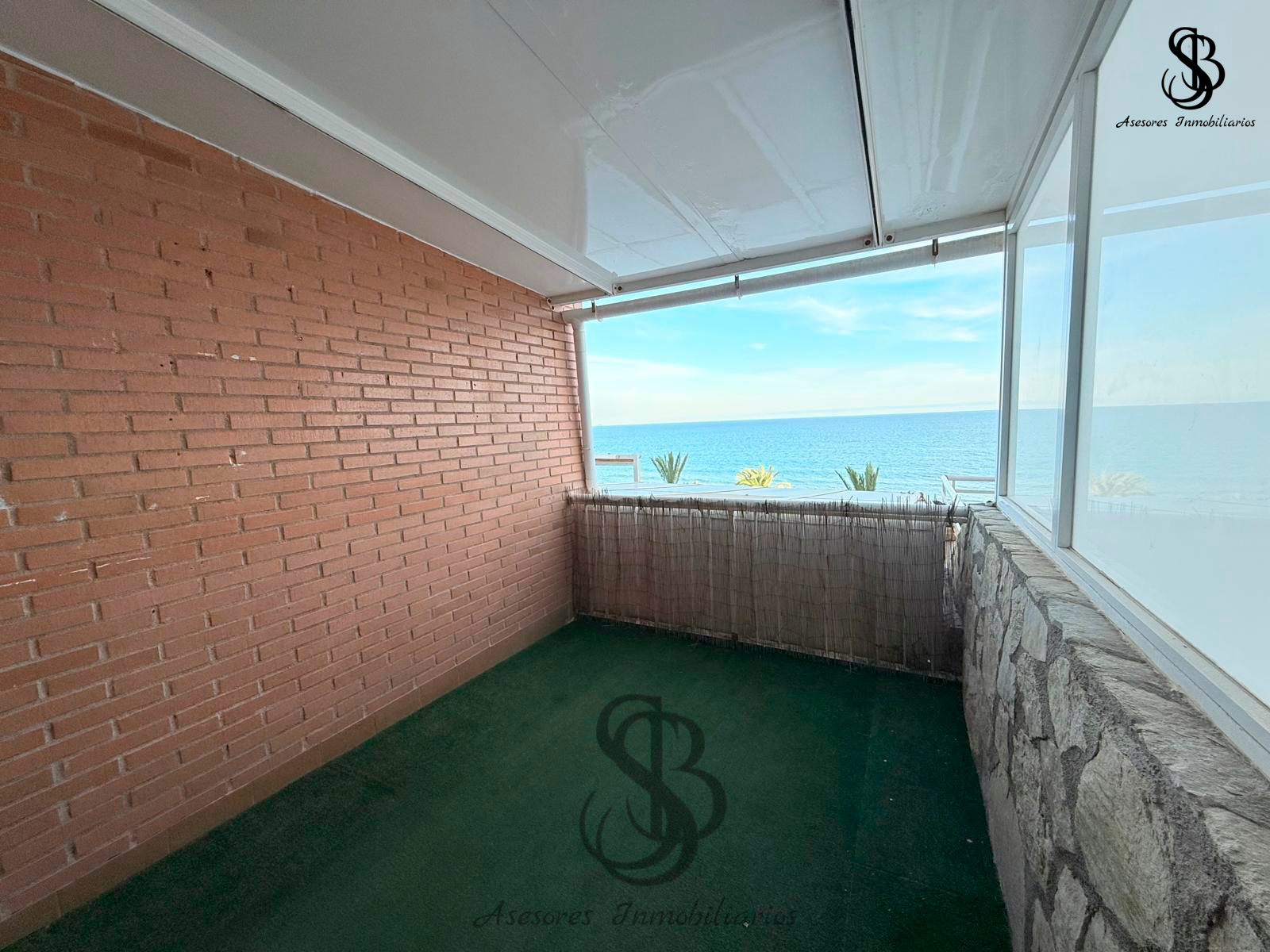 Piso en 1ª línea del mar Muchavista Ref. S-706