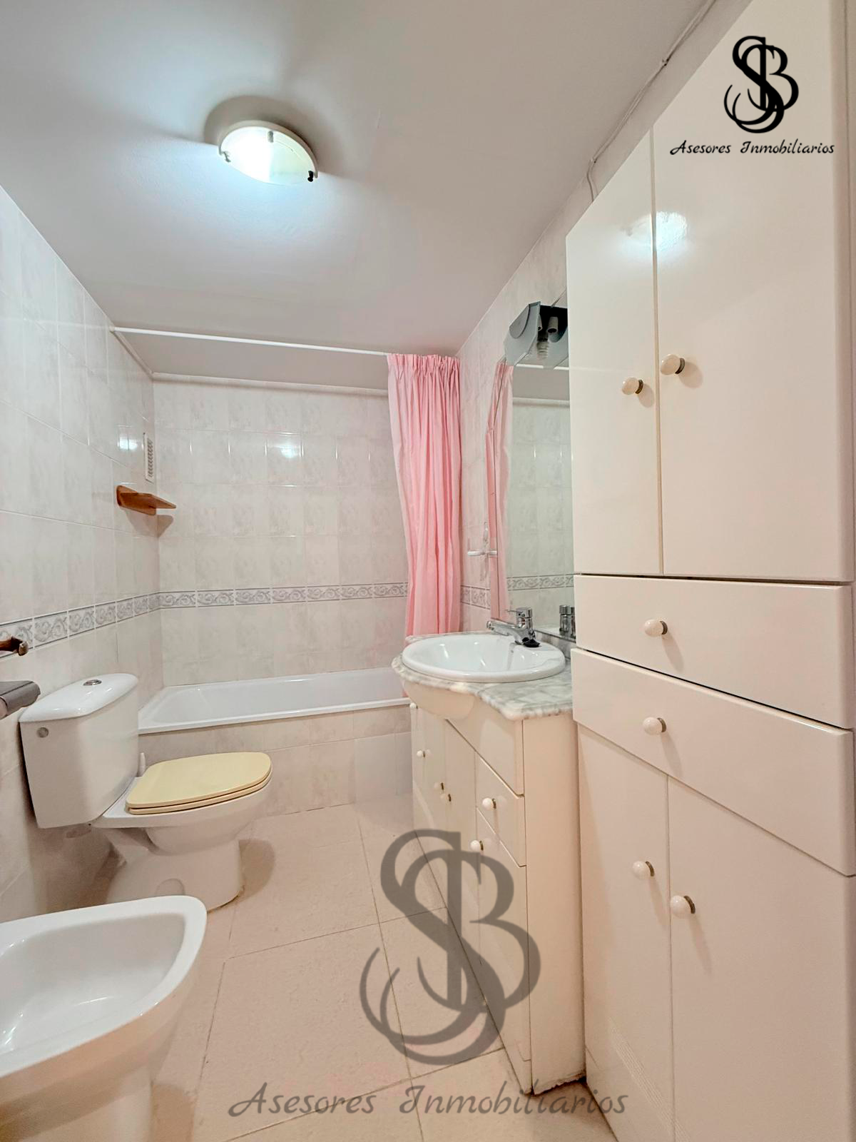 Piso en San Juan Pueblo Ref. S -710