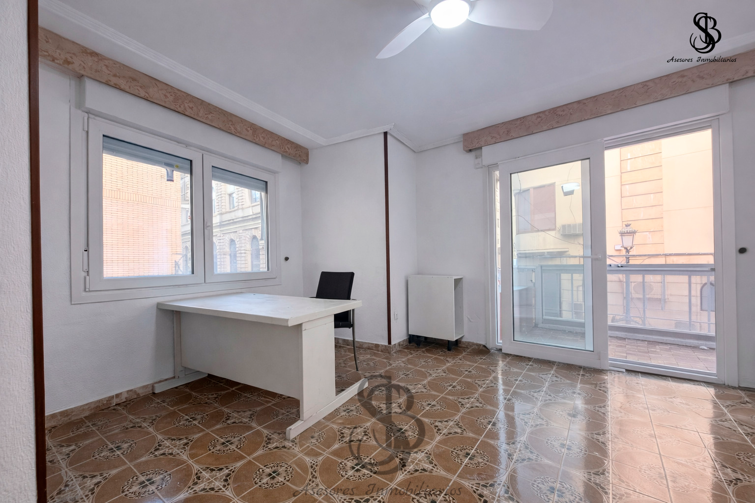 Piso en Centro Alicante Ref. R-8