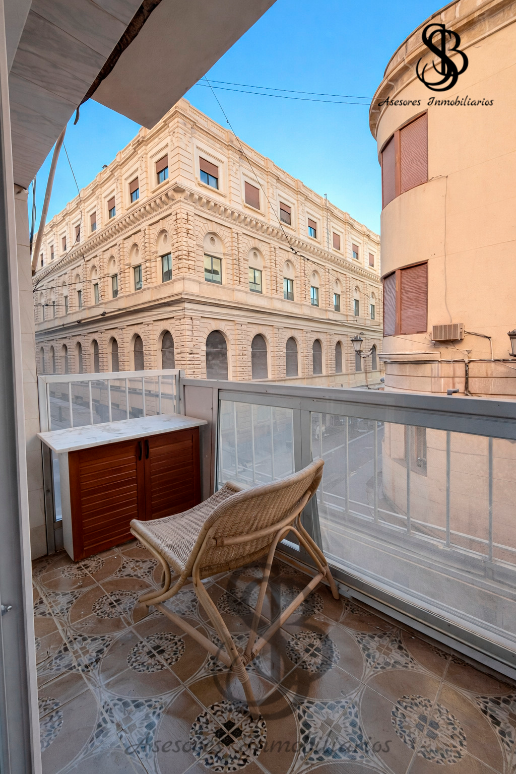 Piso en Centro Alicante Ref. R-8