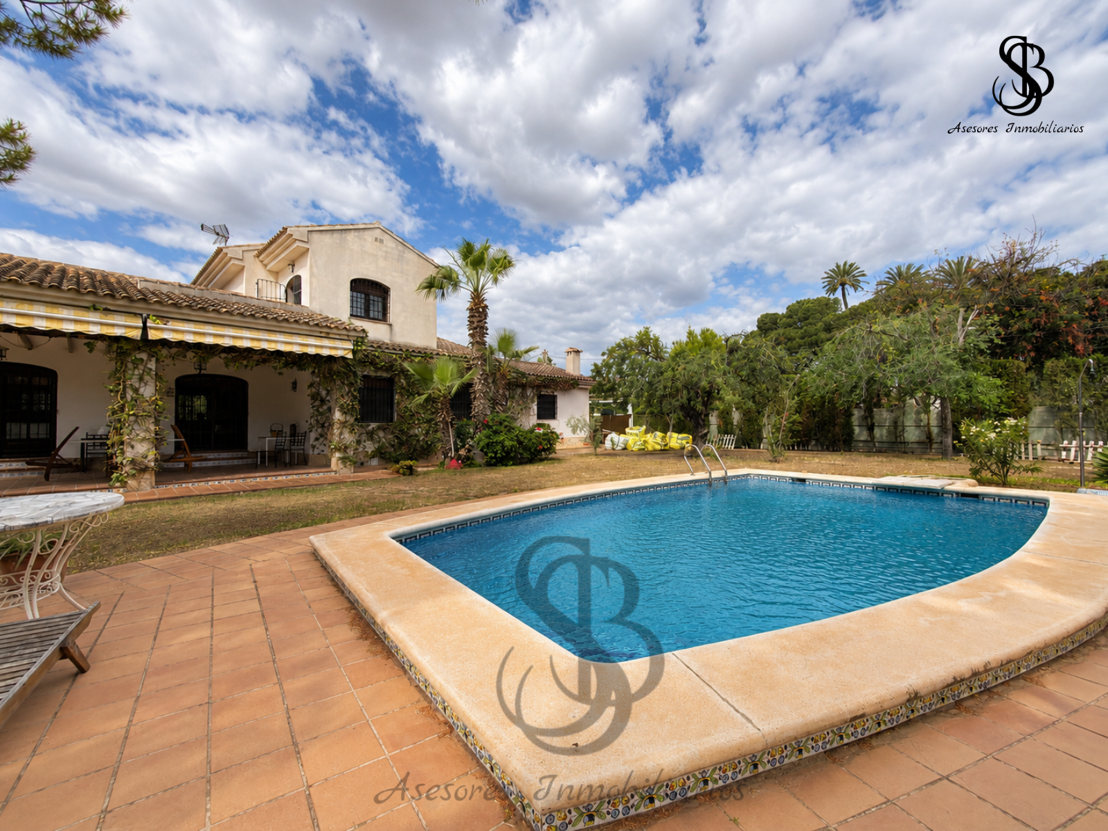 Chalet en La Huerta (Mutxamel) Ref. R-33