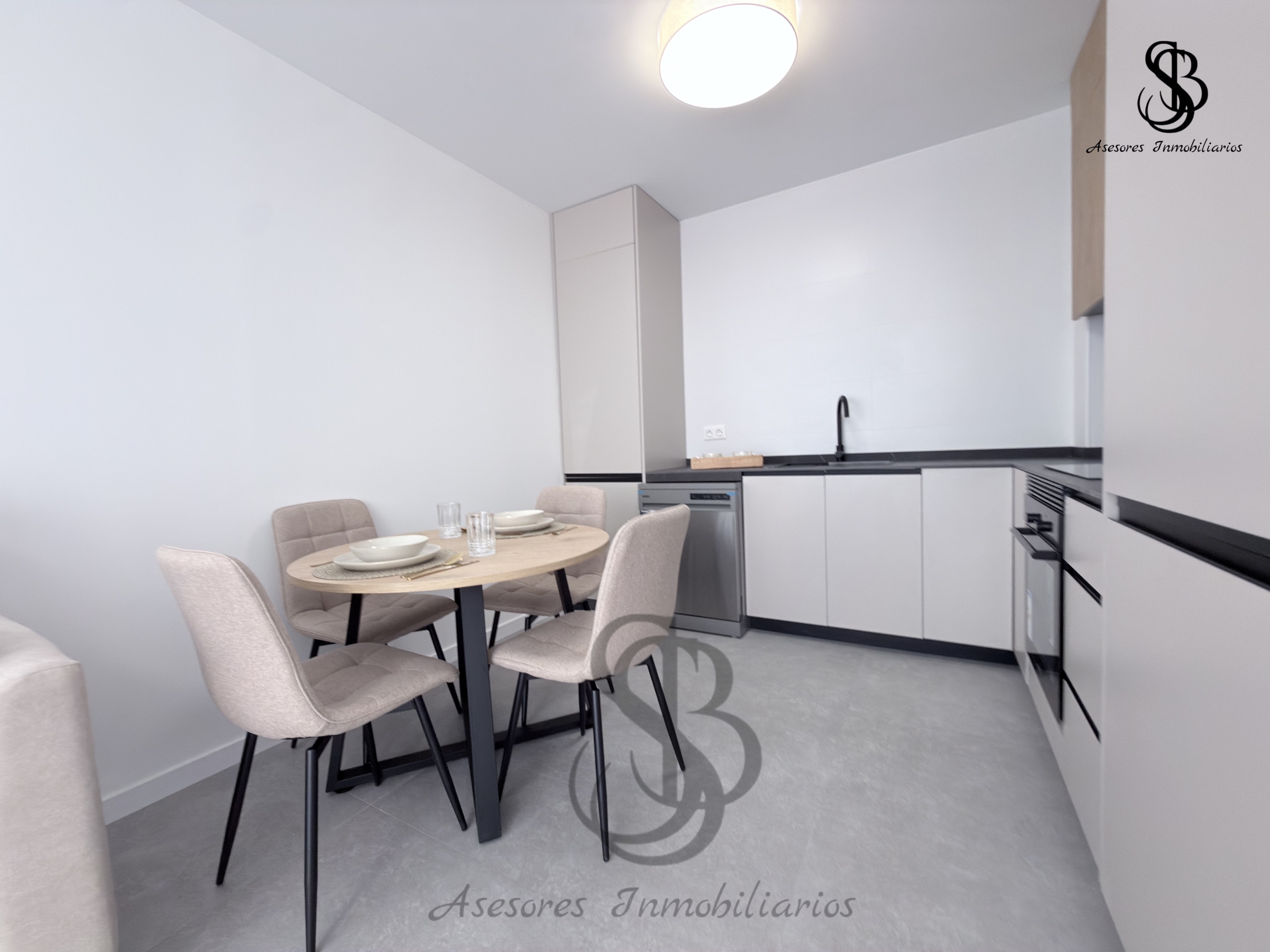 Piso- San Vicente ( Calle Rafael Altamira )- 161.000€